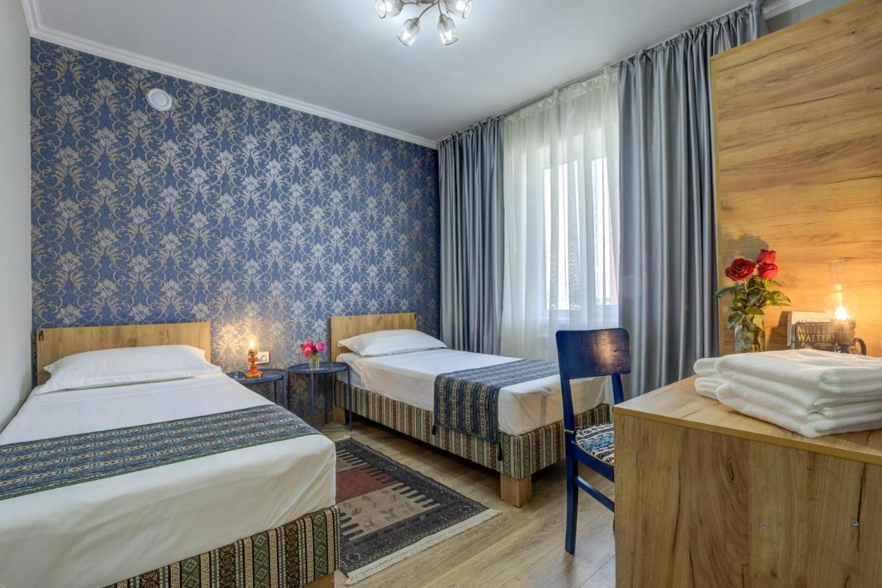 Ordo Hotel Karakol Exterior photo